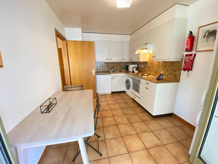 Comfortable, Very Well Located Between Train Station And Lake! Лозана Exteriér fotografie